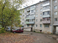 Вид на дом со стороны двора